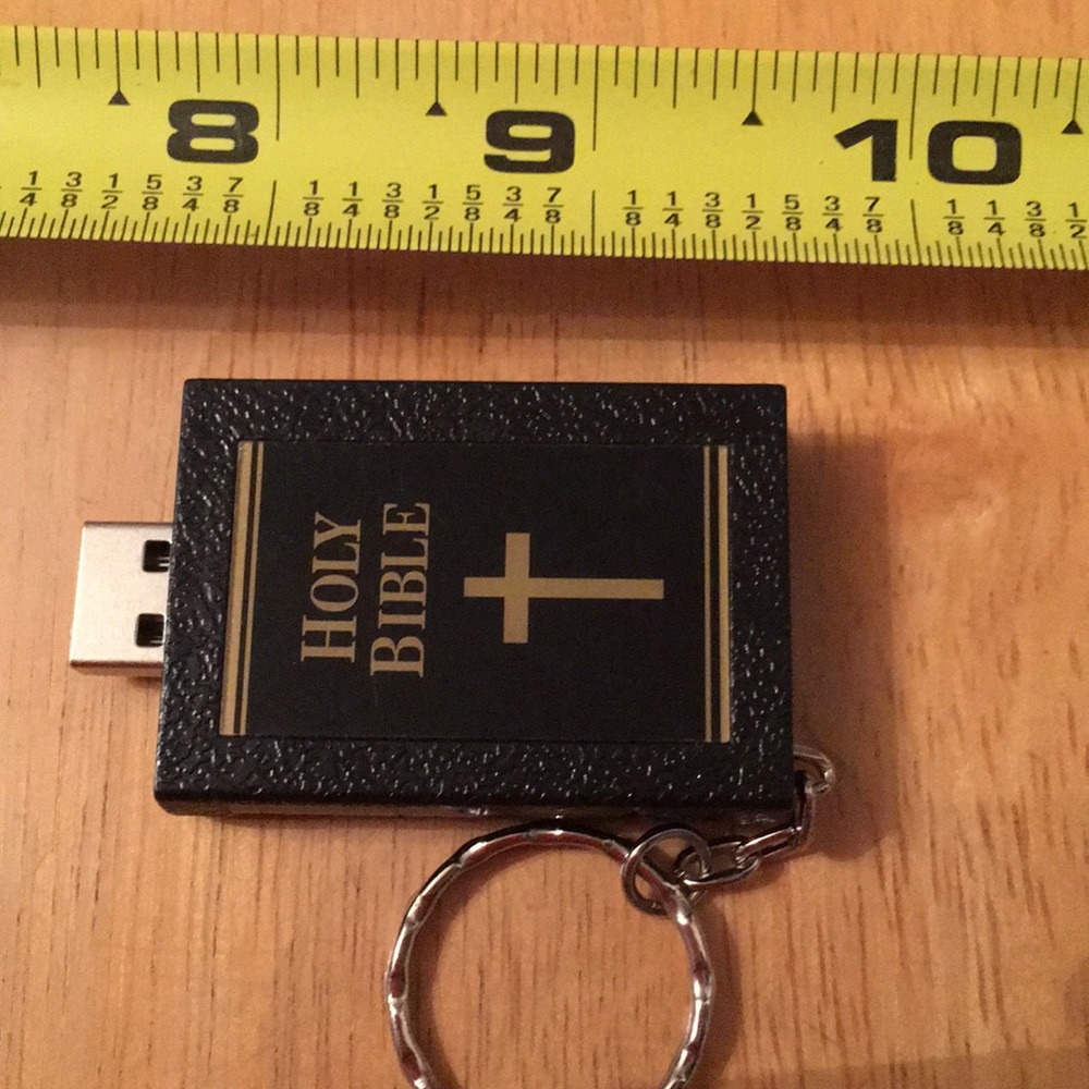 Untested bible Keychain - Picture 3 of 4